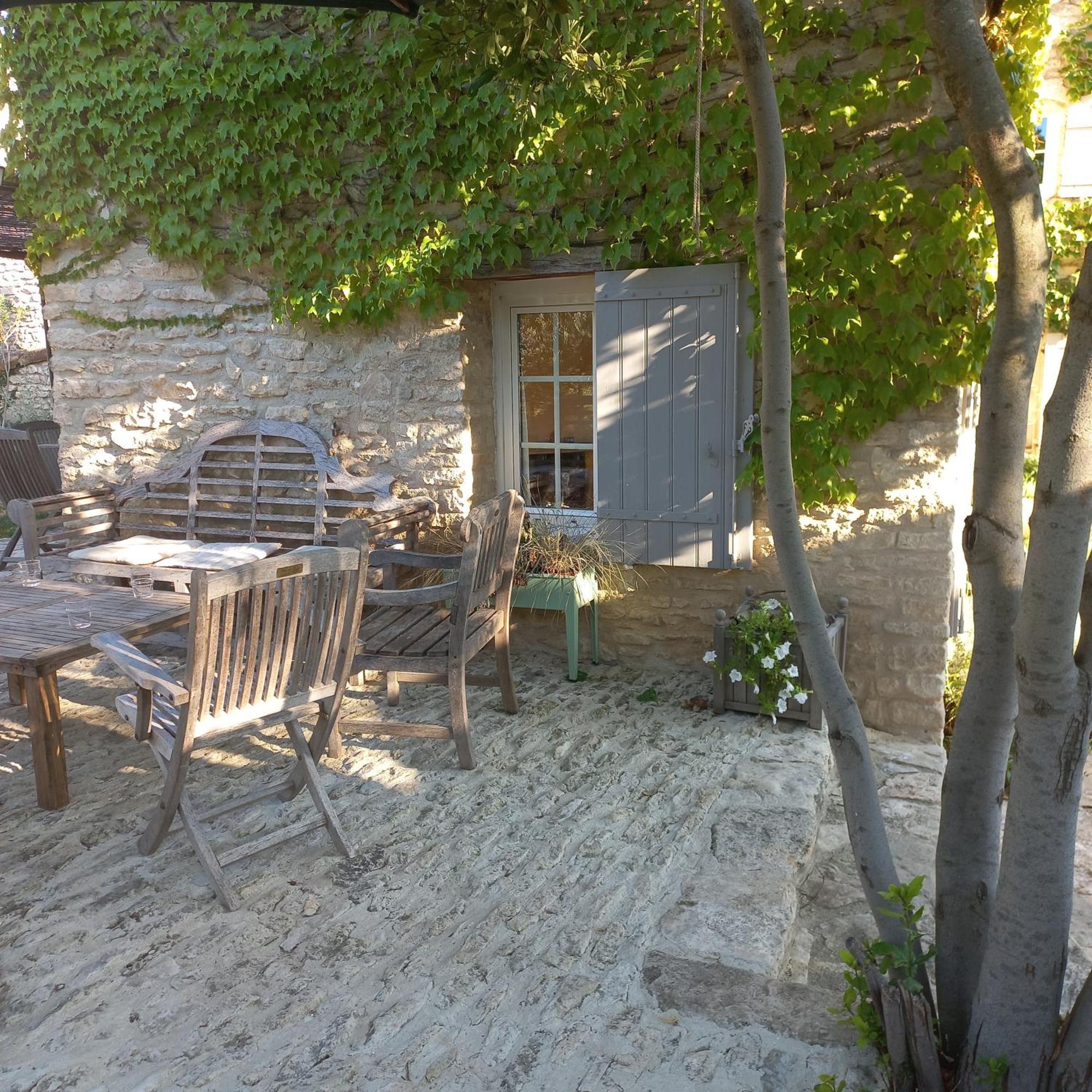 Le Mas Du Lavoir กอร์ด ภายนอก รูปภาพ